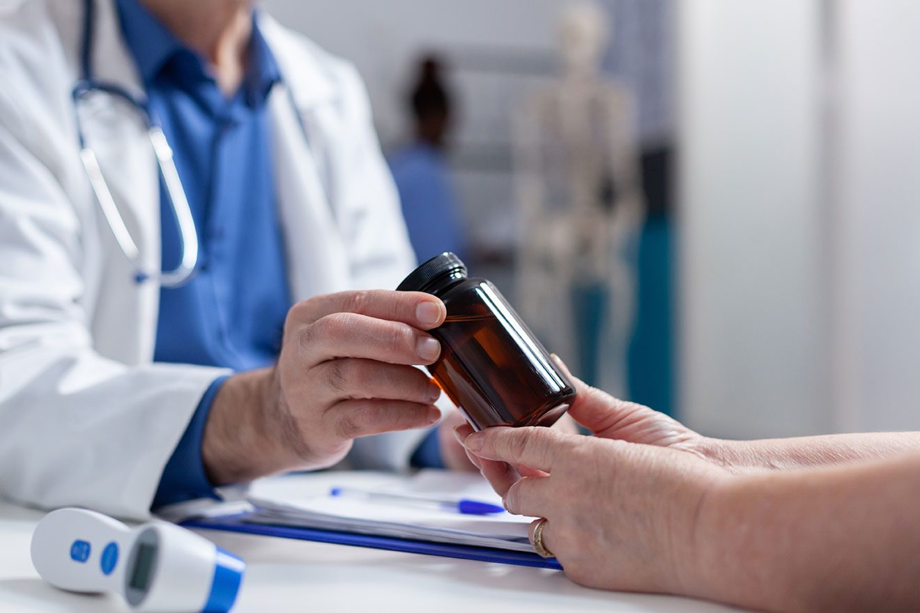 Simplifying Health Plans: the Hidden Risks of Overmedication